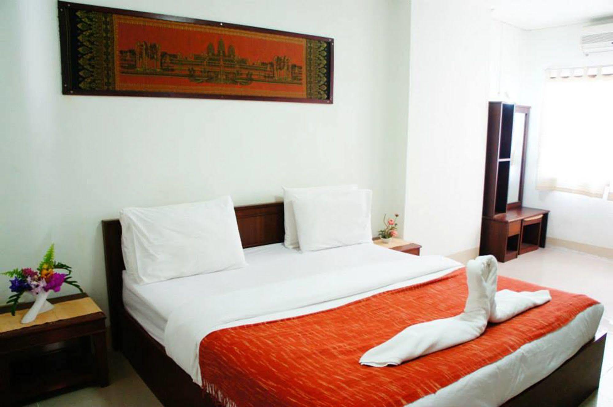 Vipa House Khách sạn 3*
