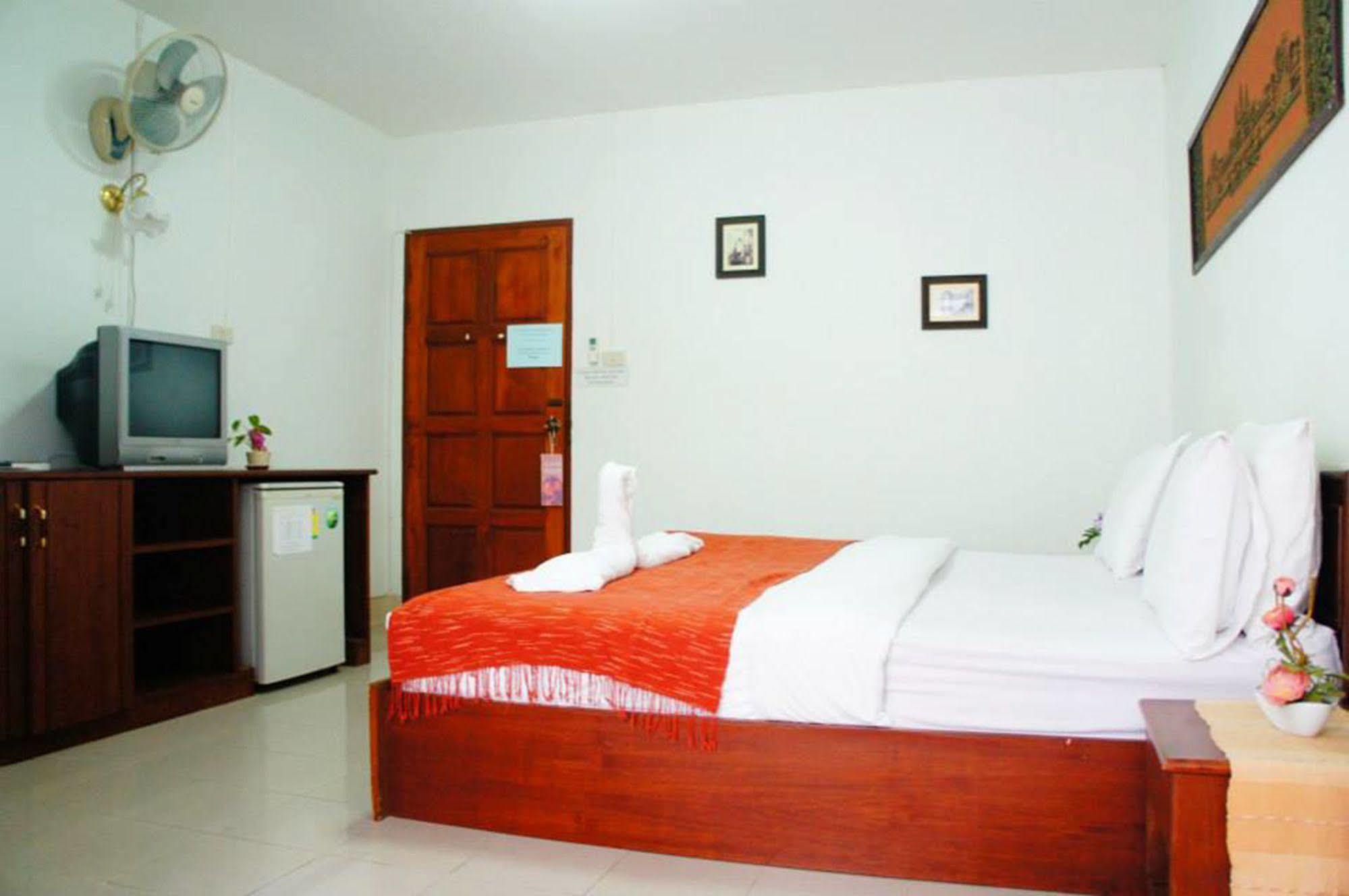 Vipa House Khách sạn