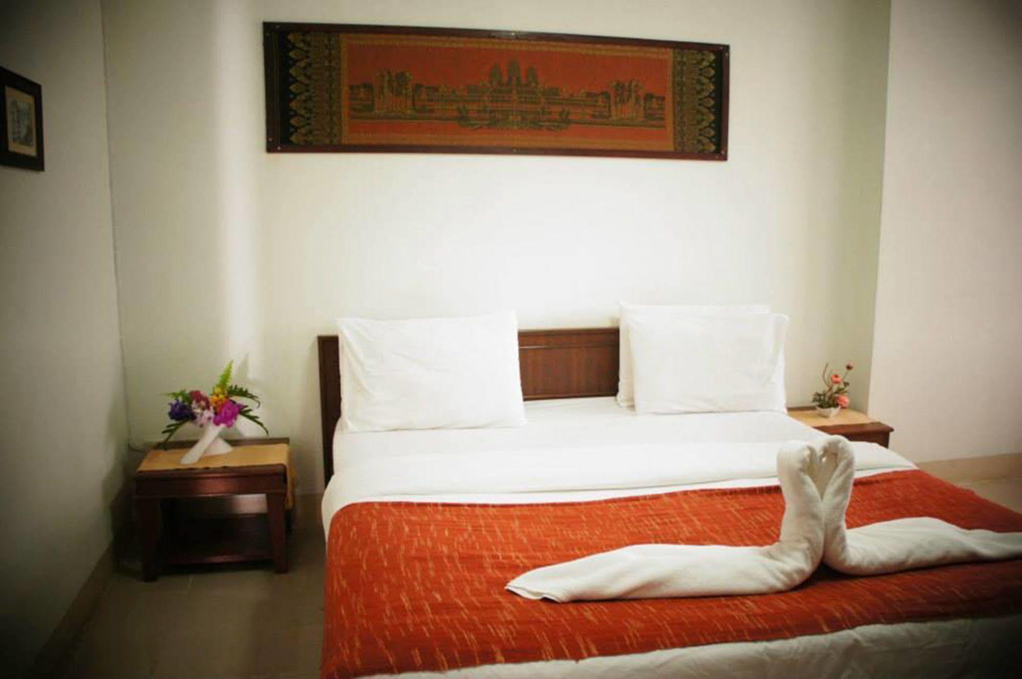 Vipa House Khách sạn 3*