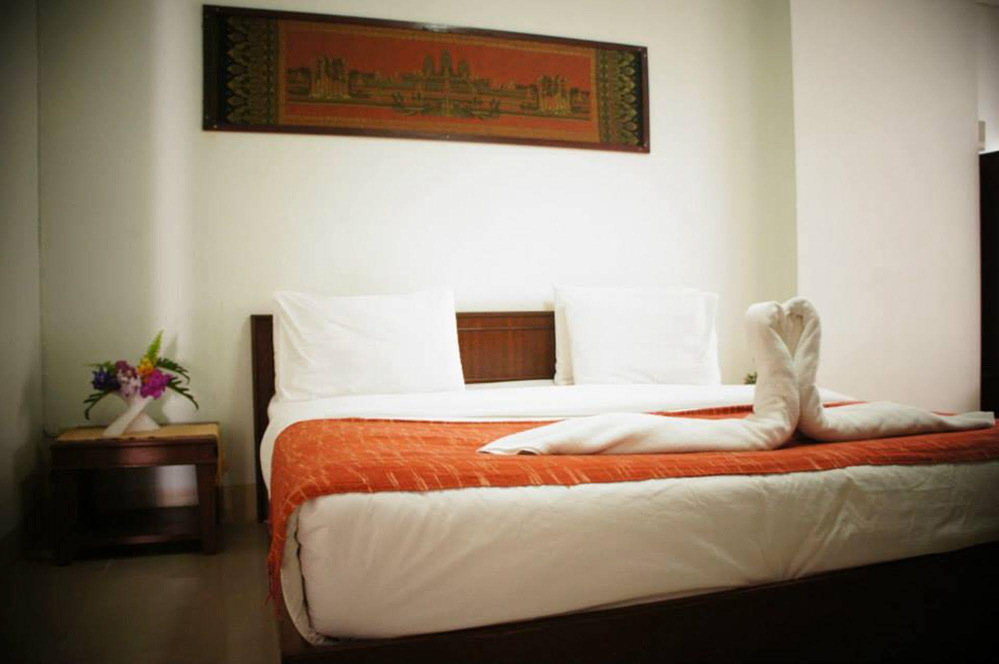 Vipa House Khách sạn 3*