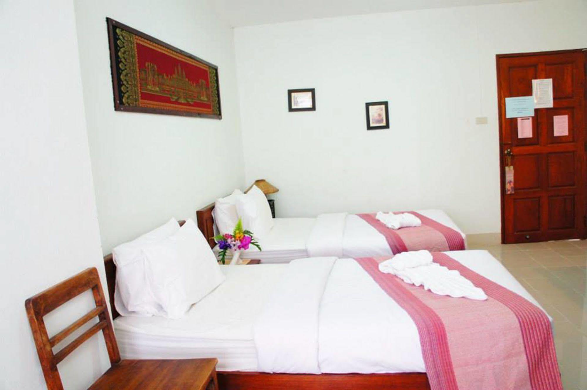 Khách sạn Vipa House